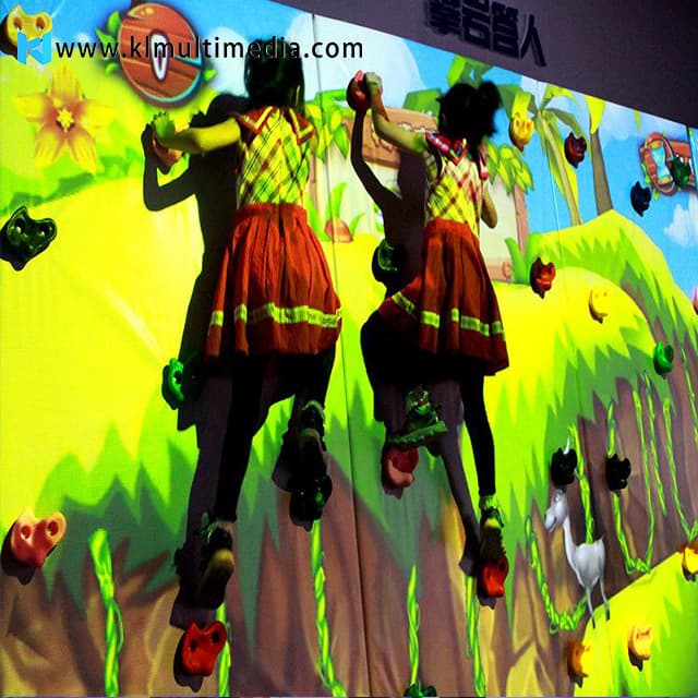 جدار التسلق المعزز