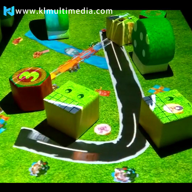 طاولة الألعاب التفاعلية