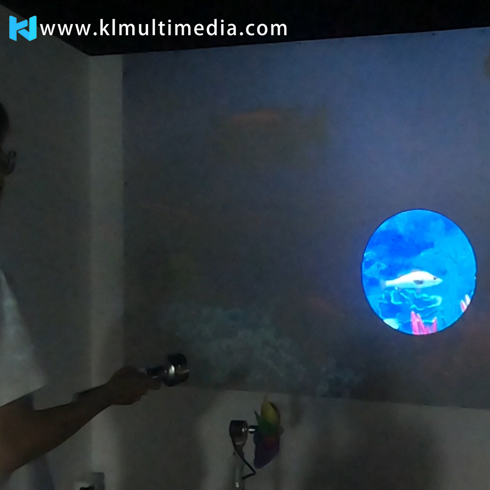 المصباح التفاعلي