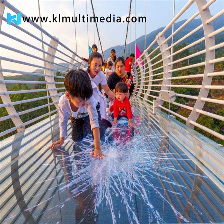 شاشة زجاجية ثلاثية الأبعاد ذات تأثير خاص